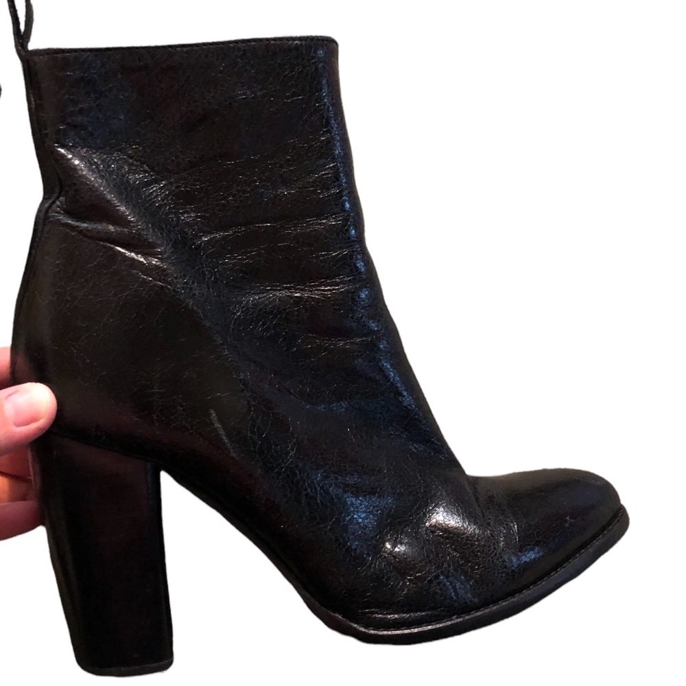Zara Black Leather Ankle‎ Booties, Pointed Toe, Size 39/ Size 8 US